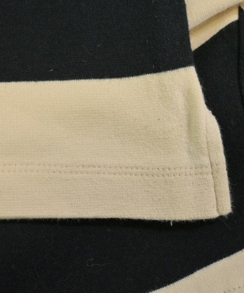 Porter des boutons เสื้อยืด/เสื้อท็อปส์