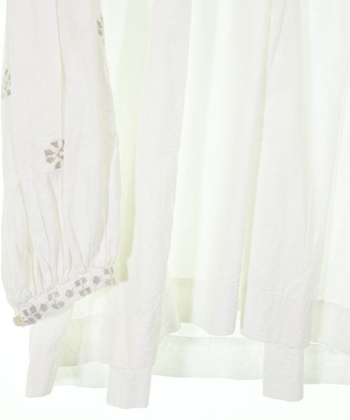 Porter des boutons เสื้อสตรี