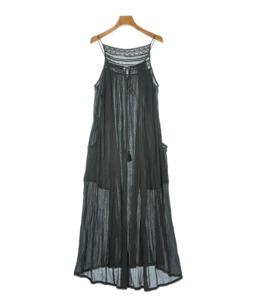 STAR MELA ชุดเดรส