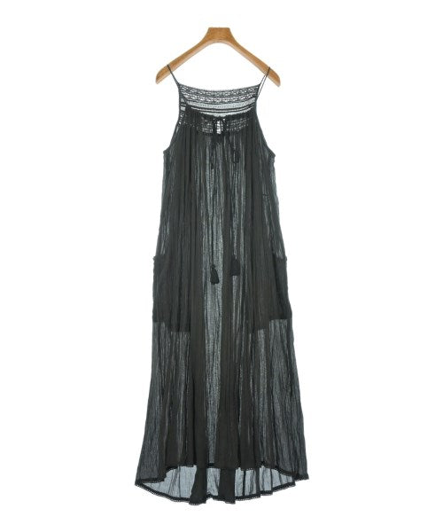 STAR MELA ชุดเดรส