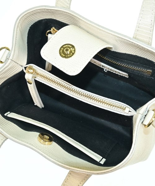 VIOLA d'ORO กระเป๋าถือ