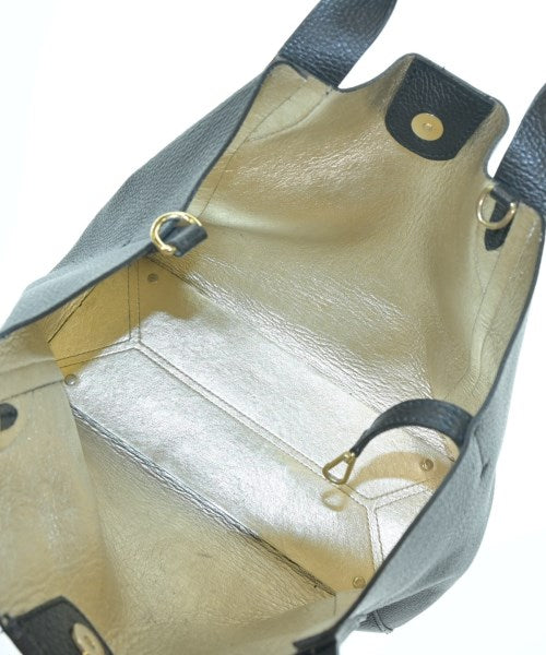 LAURA DI MAGGIO กระเป๋าสะพาย