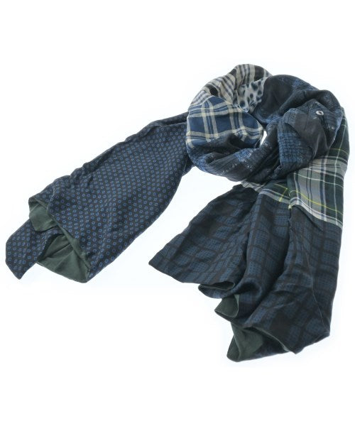 Pierre-Louis Mascia ผ้าคลุมไหล่