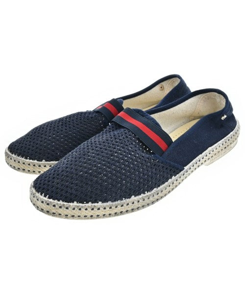 Rivieras รองเท้าผ้าใบ