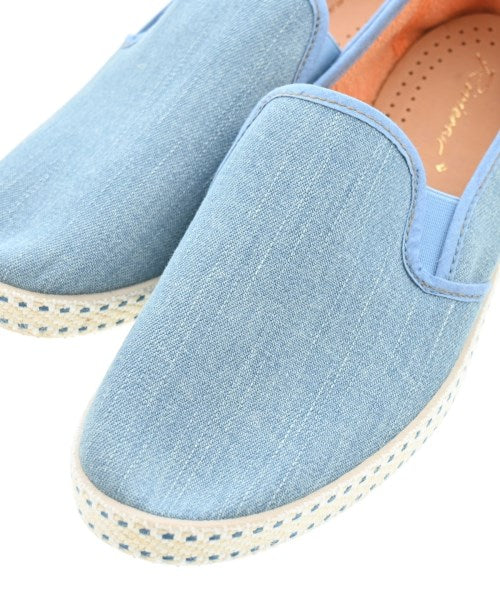 Rivieras รองเท้าผ้าใบ