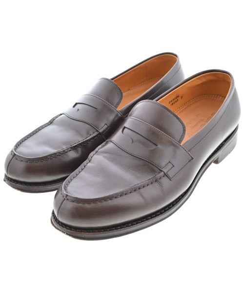 Jalan Sriwijaya รองเท้าสวมทางการ