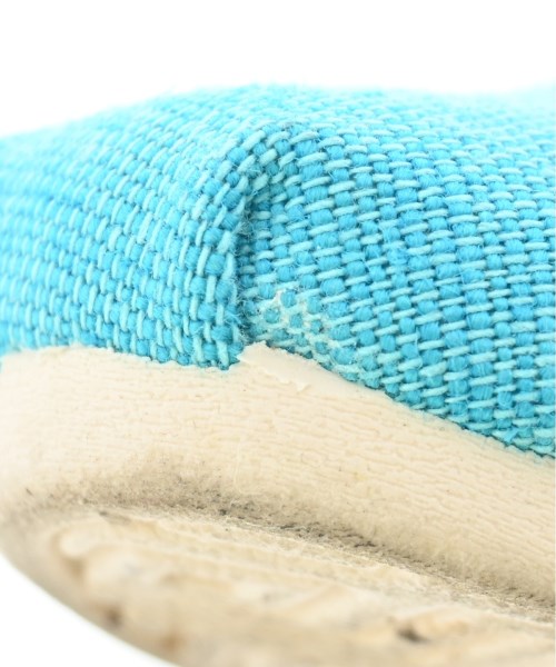 TOMS รองเท้า อื่น