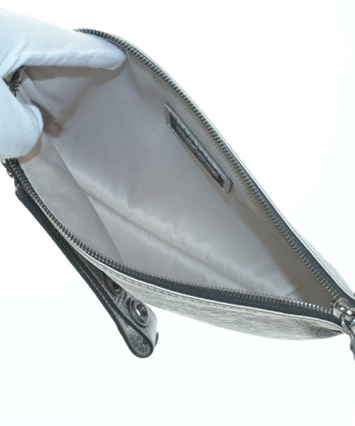GIANNI CHIARINI คลัตช์