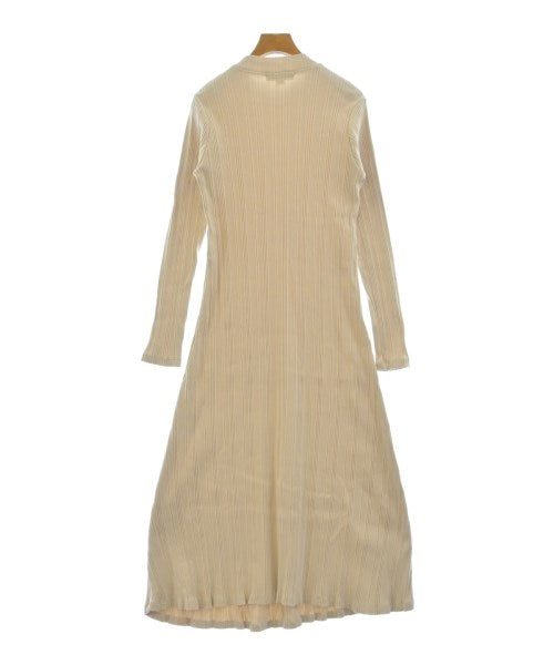 B MING LIFE STORE by BEAMS ชุดเดรส