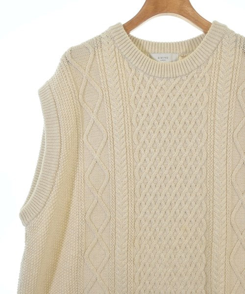 B MING LIFE STORE by BEAMS เสื้อกั๊ก