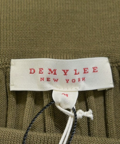 DEMYLEE กระโปรงยาวถึงเข่า