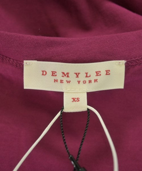 DEMYLEE เสื้อยืด/เสื้อท็อปส์