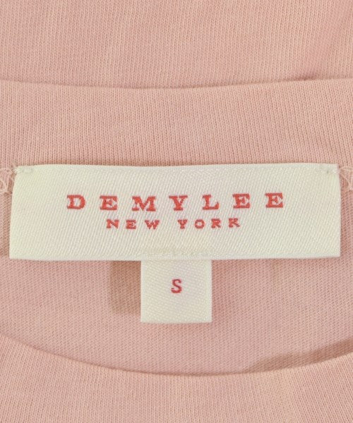 DEMYLEE เสื้อยืด/เสื้อท็อปส์