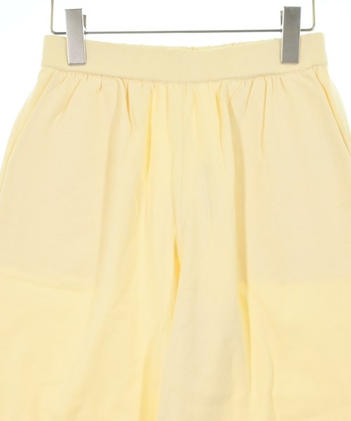 DEMYLEE กางเกงขาสั้น