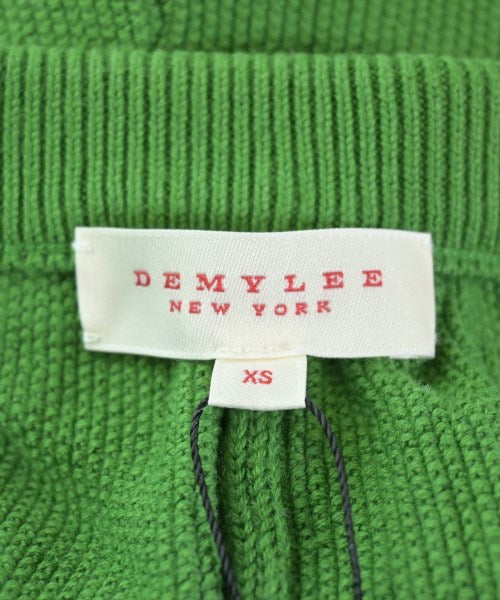 DEMYLEE กางเกงขาสั้น