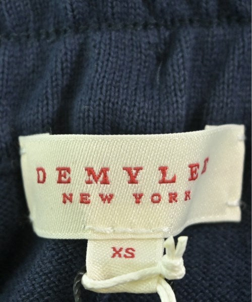 DEMYLEE กางเกงขาสั้น