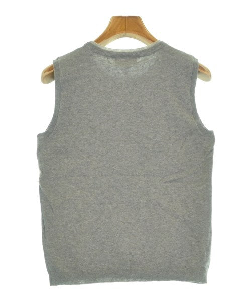 DEMYLEE เสื้อแขนกุด