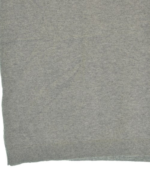 DEMYLEE เสื้อแขนกุด