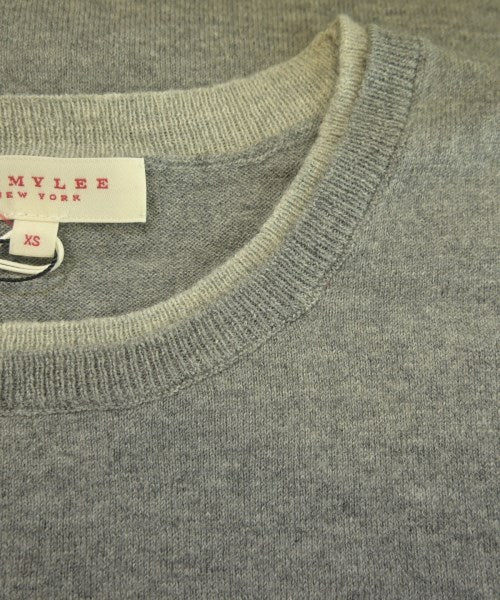 DEMYLEE เสื้อแขนกุด