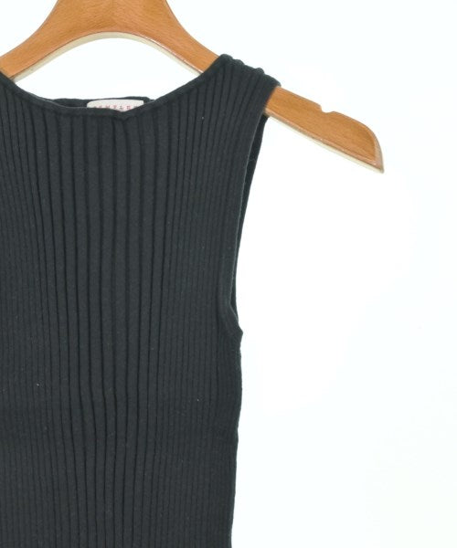 DEMYLEE เสื้อกั๊ก