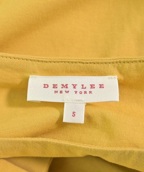 DEMYLEE เสื้อยืด/เสื้อท็อปส์