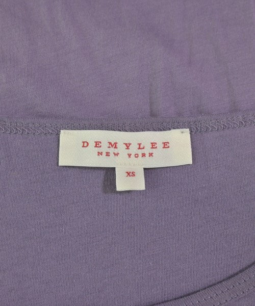 DEMYLEE เสื้อยืด/เสื้อท็อปส์