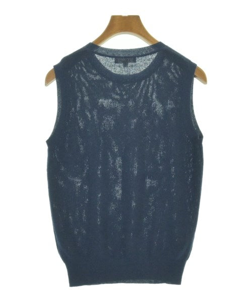 DEMYLEE เสื้อแขนกุด