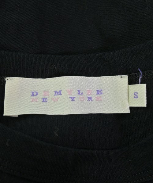 DEMYLEE เสื้อยืด/เสื้อท็อปส์