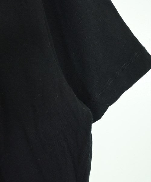DEMYLEE เสื้อยืด/เสื้อท็อปส์
