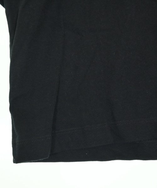 DEMYLEE เสื้อยืด/เสื้อท็อปส์