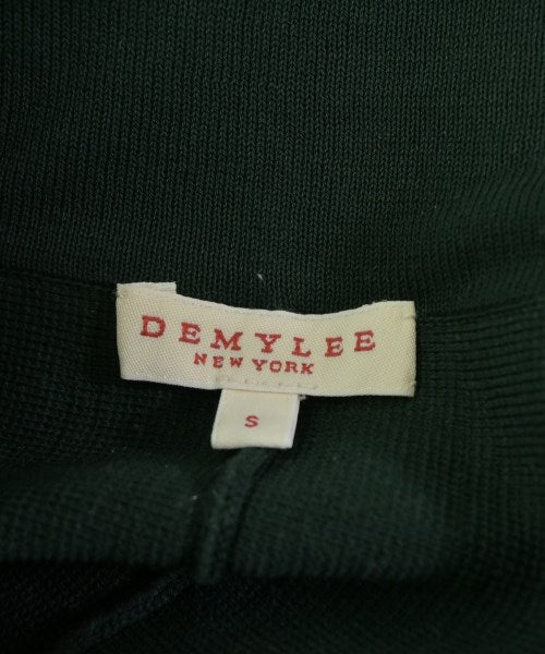 DEMYLEE กระโปรงยาวถึงเข่า