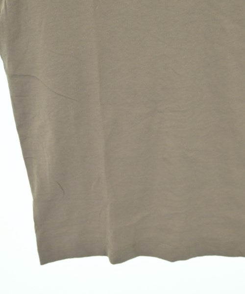 DEMYLEE เสื้อยืด/เสื้อท็อปส์