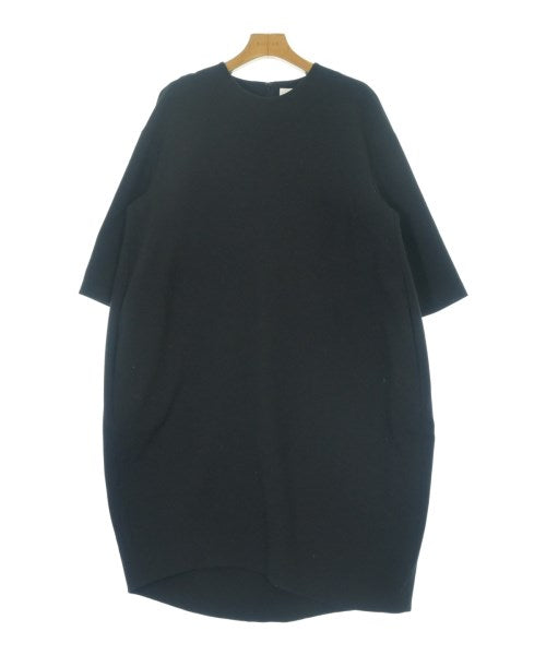 ENFOLD ชุดเดรส