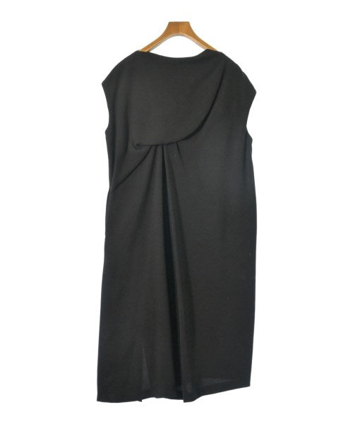 ENFOLD ชุดเดรส