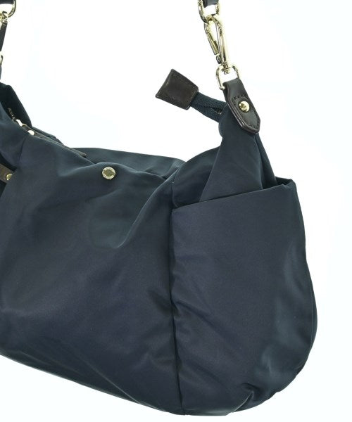 J.PRESS กระเป๋าสะพาย