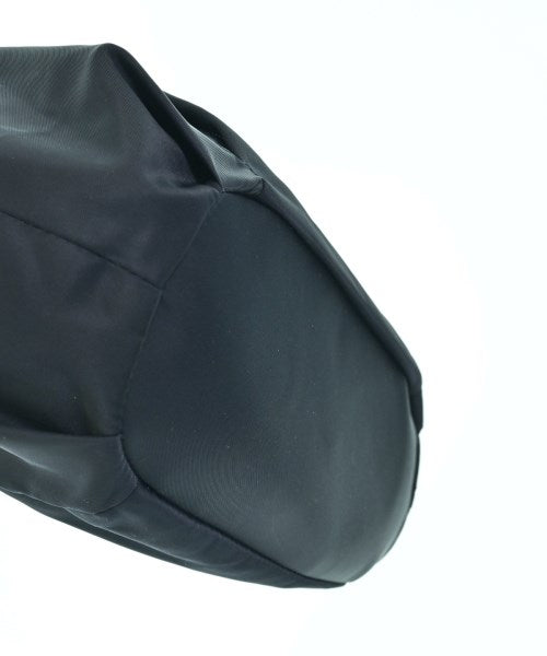 J.PRESS กระเป๋าสะพาย