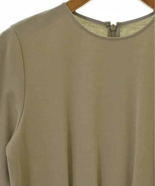 BEIGE, ชุดเดรส