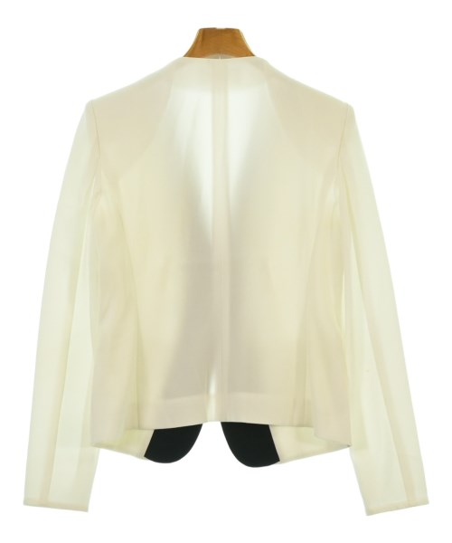 BEIGE, แจ็คเก็ตไม่มีปก