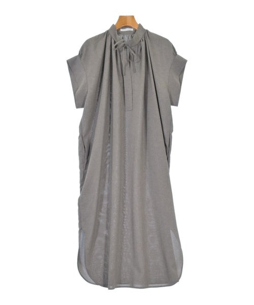 BEIGE, เดรสที่เป็นเสื้อเชิ้ตตัวยาว