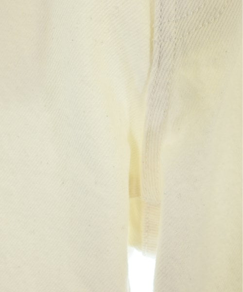 BEIGE, ยีนส์