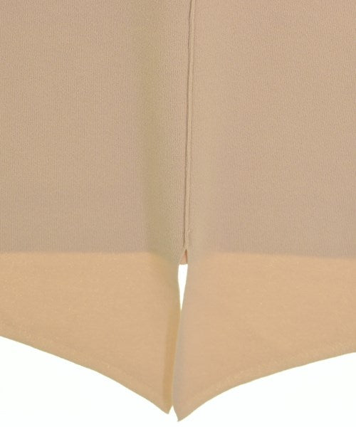 BEIGE, เสื้อกันหนาว