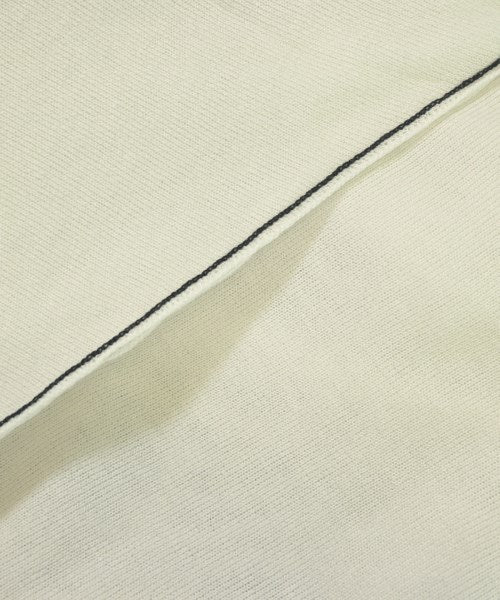 BEIGE, เสื้อคาร์ดิแกน