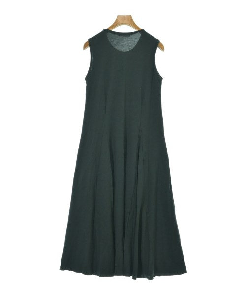 BEIGE, ชุดเดรส