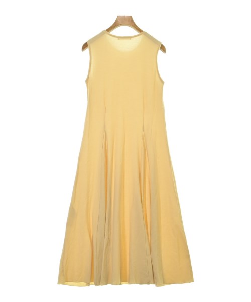 BEIGE, ชุดเดรส