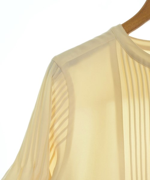 BEIGE, เสื้อสตรี
