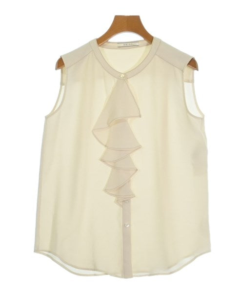BEIGE, เสื้อลำลอง