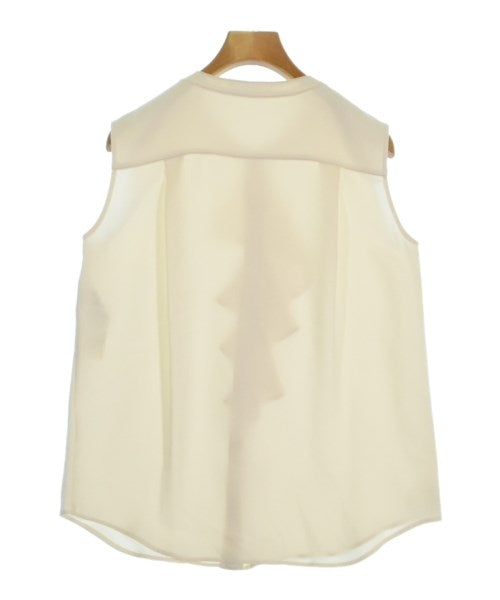 BEIGE, เสื้อลำลอง