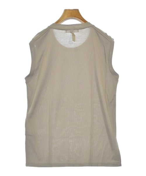 BEIGE, แขนกุด