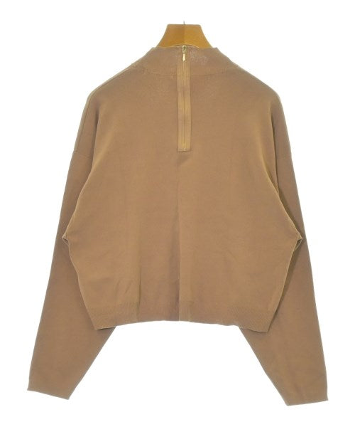 BEIGE, เสื้อกันหนาว