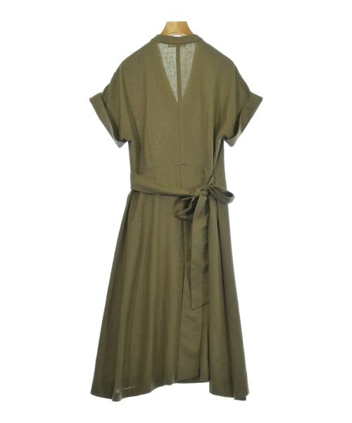 BEIGE, ชุดเดรส